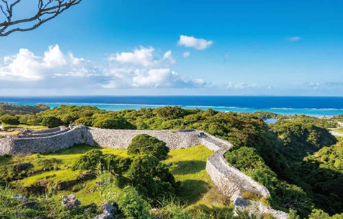 今帰仁城跡の画像