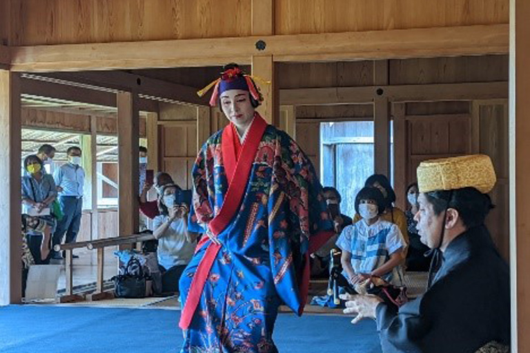 Sitios Gusuku y bienes culturales asociados del Reino de las Ryukyu