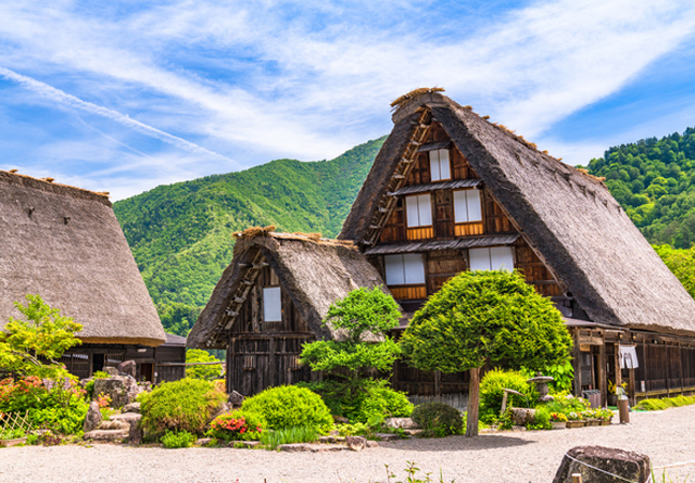 Historische Dörfer Shirakawa-go und Gokayama