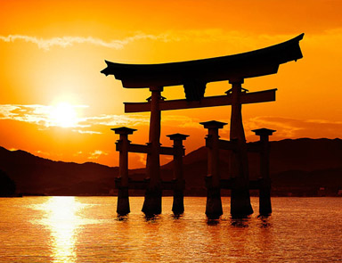 Ein Gang durch die japanische Geschichte anhand des Weltkulturerbes